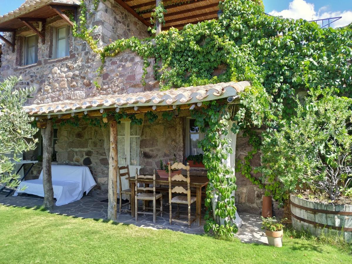 Domus Antiga Appartamenti San Giovanni Suergiu Ngoại thất bức ảnh