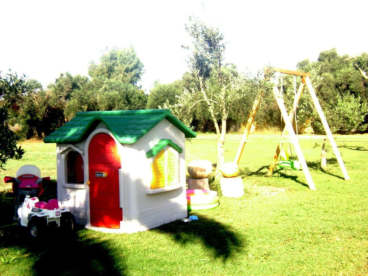 Domus Antiga Appartamenti San Giovanni Suergiu Ngoại thất bức ảnh